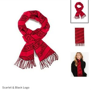 Brand new Vs Scarf $15